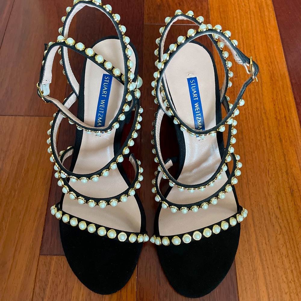Stuart Weitzman peridot pearly sandals never worn